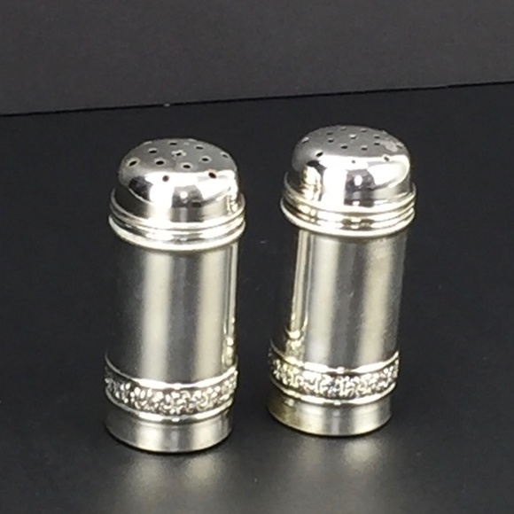Silver Plated Vintage Salt and Pepper Shakers - Picture 2 of 8
